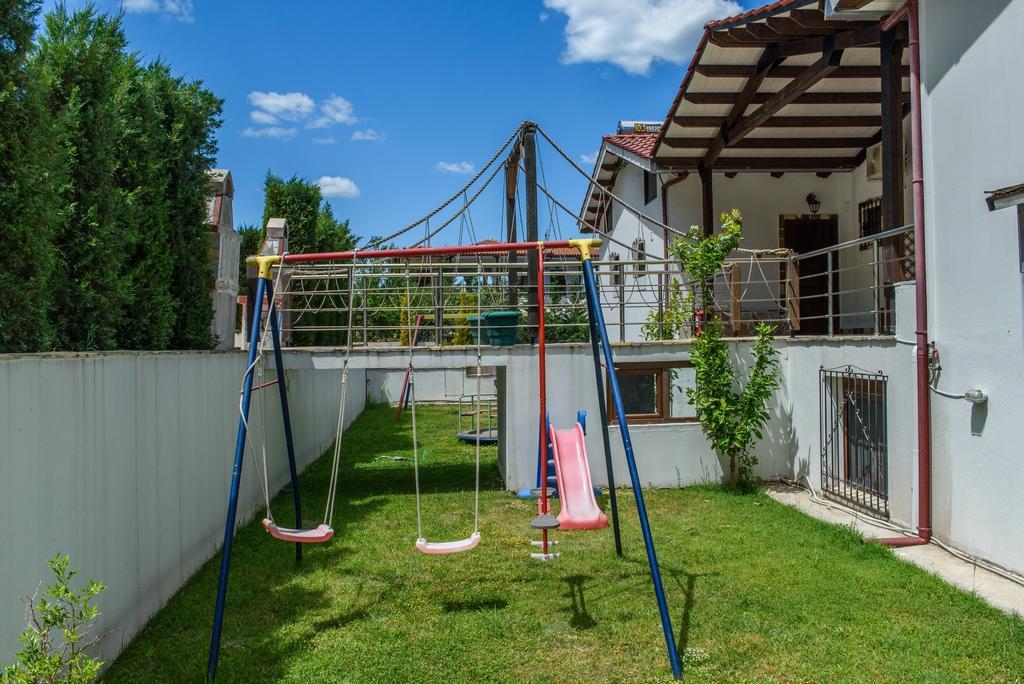 Simon King Apartment Vourvourou Bagian luar foto